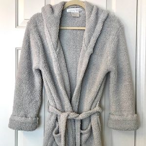 Barefoot Dreams Teen large/women petite hood robe